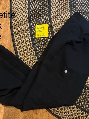 Figs Black Pocket Jogger Pants